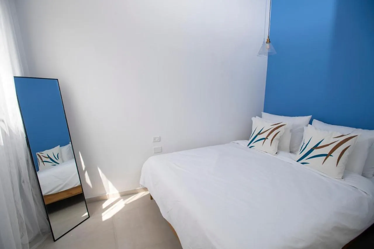 Vintage Aparthotel Haifa 0*,